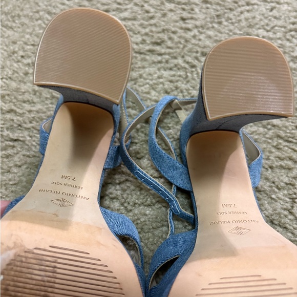 ANTONIO MELANI Denim Blue Bow Heels - Picture 5 of 5